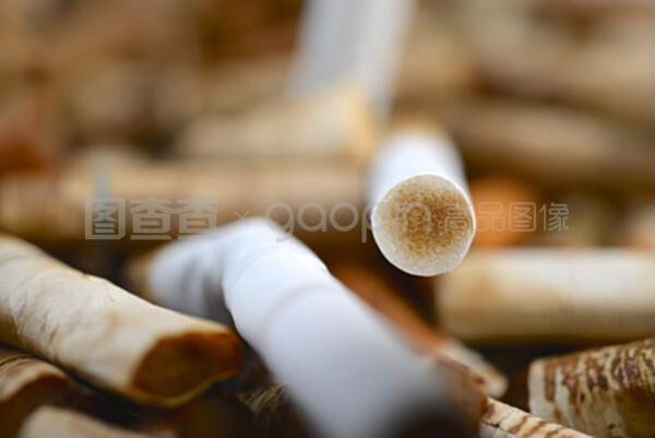 含尼古丁的香烟过滤器 健康争议与未来监管方向